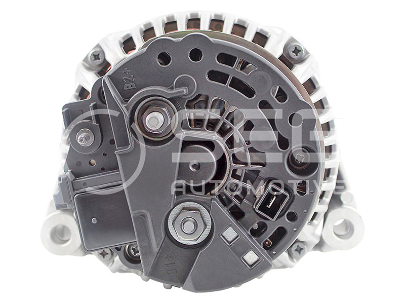 Atjaunots Ģenerators Bosch 14V 150A 0124615057 0124615057SEG OE 0121541402