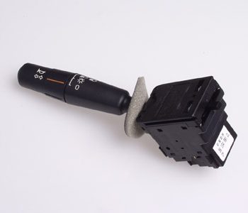 Virzienrādītāju slēdzis P-306 — 1043-251220