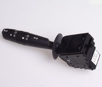 Virzienrādītāju slēdzis P-406/Xantia 6253.67 — 1043-251259