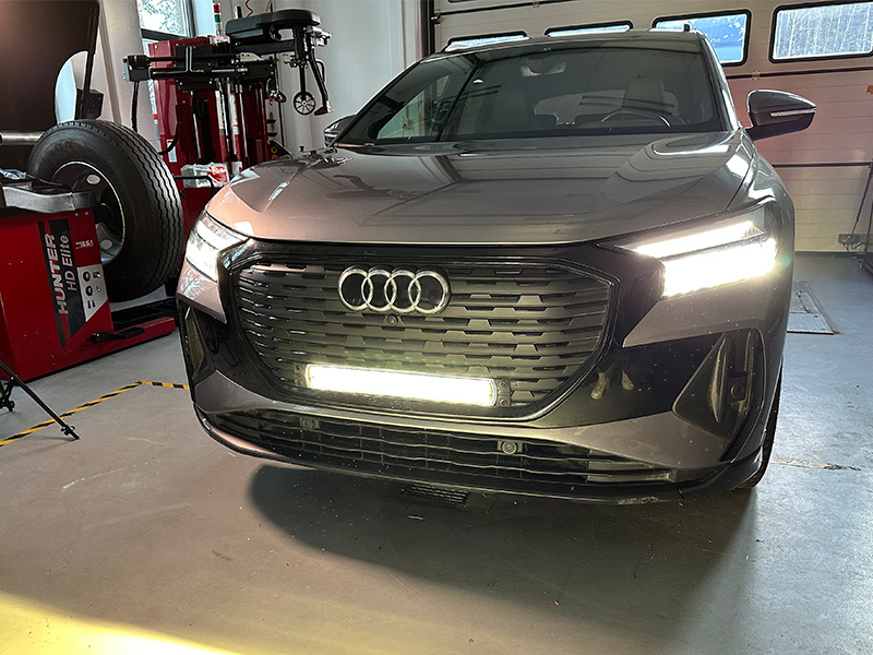 DSM-INTEGRA LISÄVALOPAKETTI AUDI Q4 E-TRON SCD600 1605-NS4178 OE 