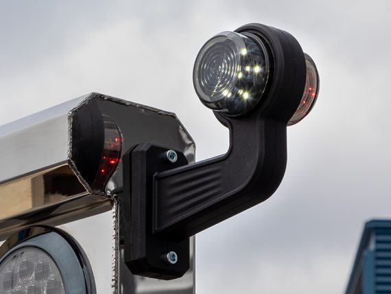 1608-3222_004.JPG LED position light 1608-3222 OE