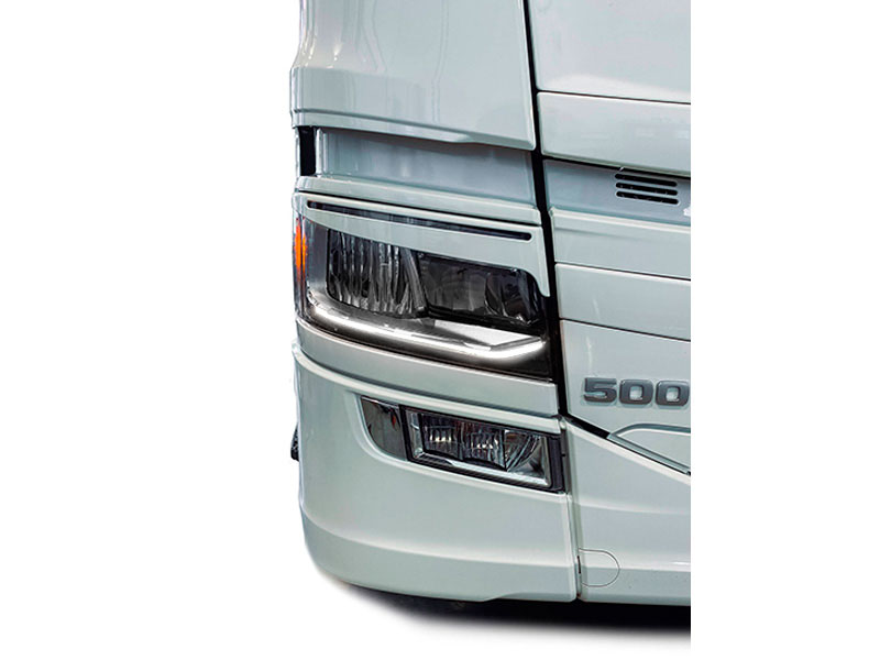 TRUCKVISION PÄIVÄVALOSARJA KIRKAS SCANIA S/R 2016- 1645-3022 OE 