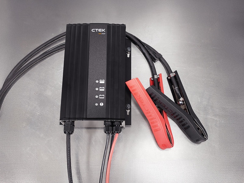 Akumulatora lādētājs CTEK PRO2420 EU, 24V 1703-40-736 OE 