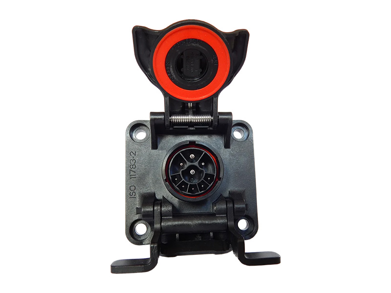 ISOBUS IBBC 150 RASIA AKTIIVINEN PUNAINEN ISO11783-2 1803-151234 OE 