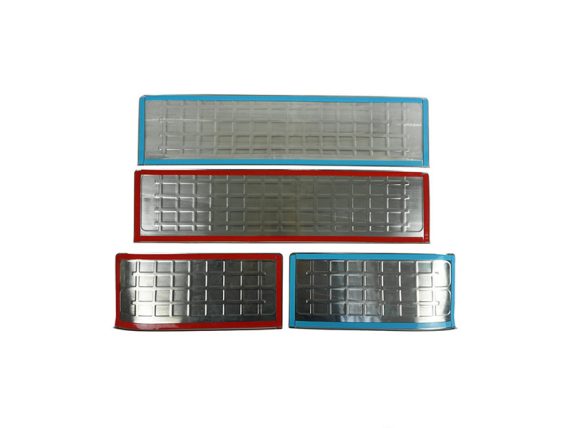 1852-10058_006.JPG Door sill cover 1852-10058 OE
