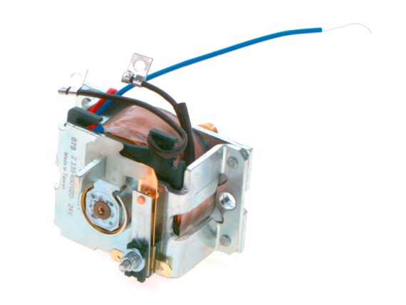 1986SE0384_002.JPG Solenoid 1986SE0384 OE 008001740003