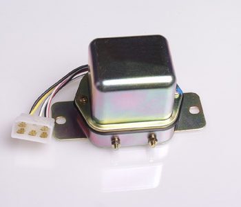 Ģeneratora sprieguma regulators Nissan 24V AVR-714 — 2011-1852