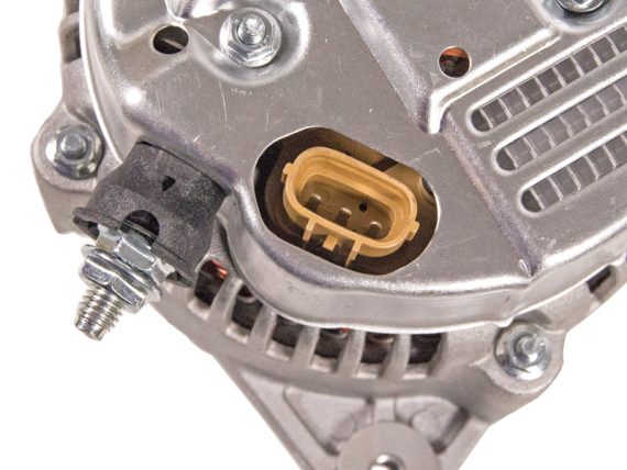 3200-61043_005.JPG Ģenerators 12V 120A KOMATSU 3200-61043 OE 102211-0830
