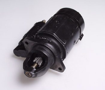 Atjaunots Starteris 9 zobi LRS318 — 5200-7033EXC