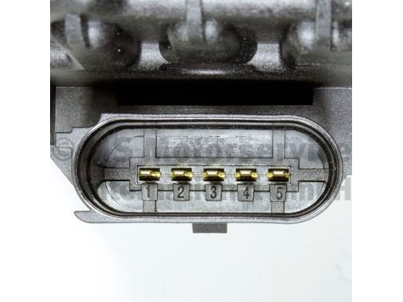 VESIPUMPPU TERMOSTAATILLA VAG 711143010 OE 