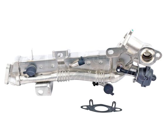 8260-11168_001.JPG EGR dzesētājs BMW 11717823210 8260-11168 OE 11717823210