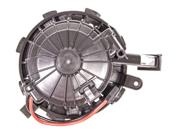 9033-19159MAHLE_002.JPG Pūtēja motors, MAHLE, Audi (no 2011), OE 8T1820021 9033-19159MAHLE OE 8T1820021