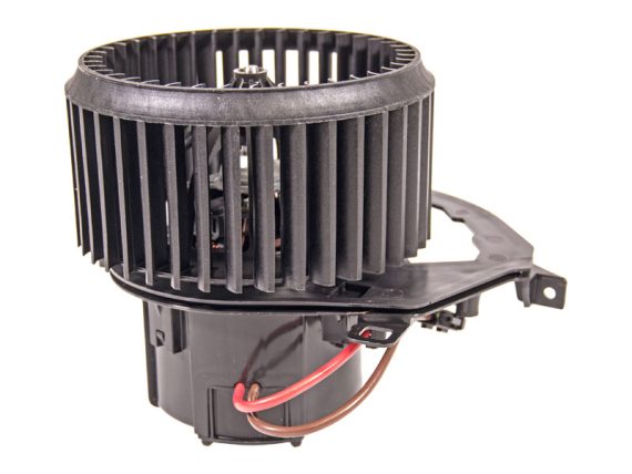 9033-19638_004.JPG Pūtēja motors TRANSPORTER 6.1 (7E5820021B) 9033-19638 OE 7E5820021B