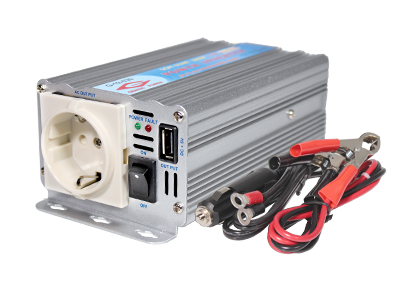 INVERTTERI 12V->230V 300W New G-12-030 OE 