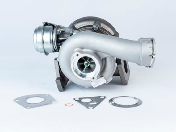 HRX90244_001.JPG TURBOAHDIN UUSI BORG&WARNER HRX90244 OE 070145701H