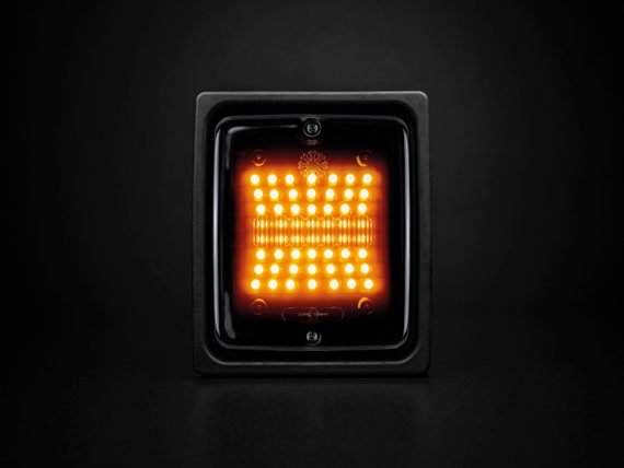 S-800632_001.JPG Pagrieziena rādītājs LED S-800632 OE