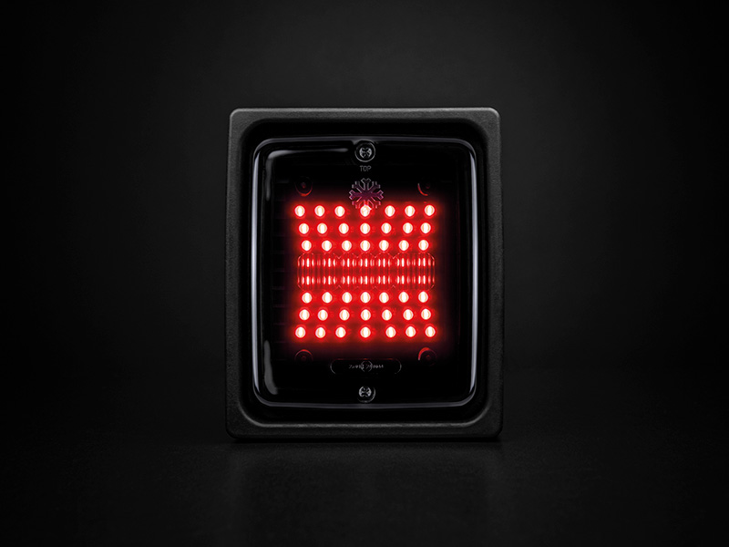 DARK KNIGHT IZE LED SQUARE FOG LIGHT LED S-800633 OE 