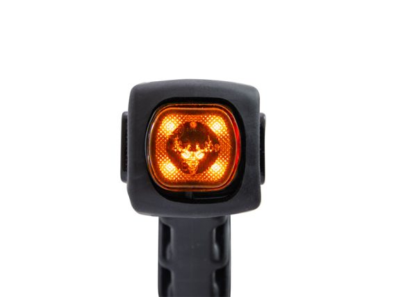 S-900003_004.JPG LED gaismeklis ar gumijas kātu STRANDS kreisais S-900003 OE